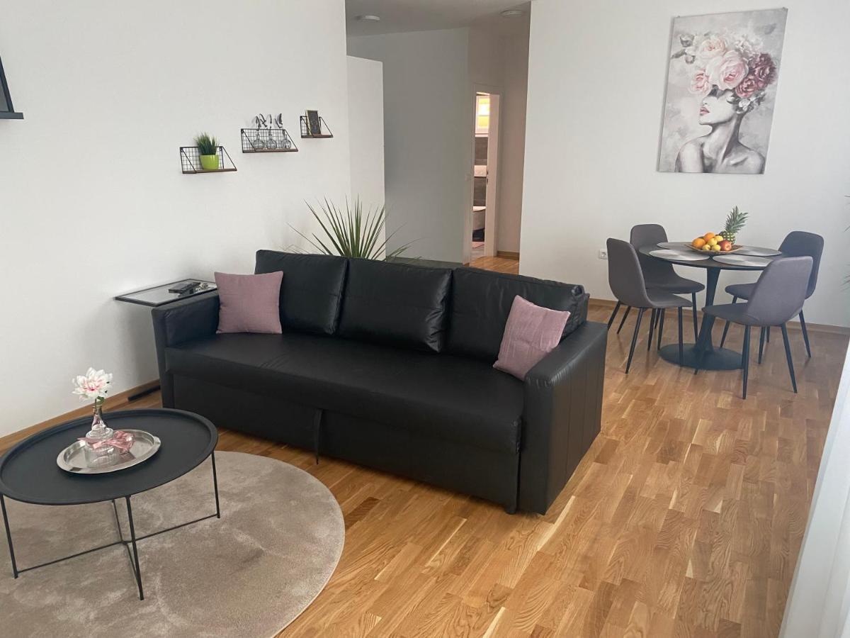 Penthouse West S Apartman Varasd Kültér fotó