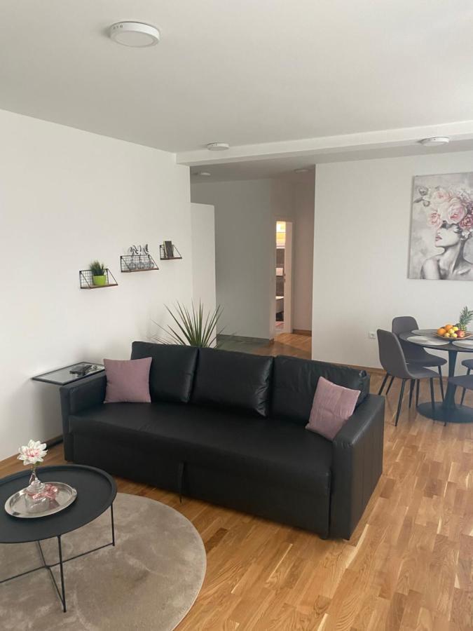 Penthouse West S Apartman Varasd Kültér fotó