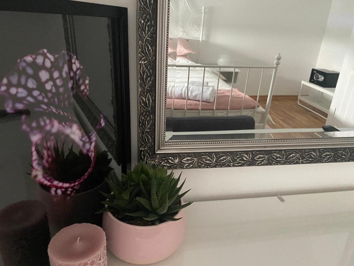Penthouse West S Apartman Varasd Kültér fotó