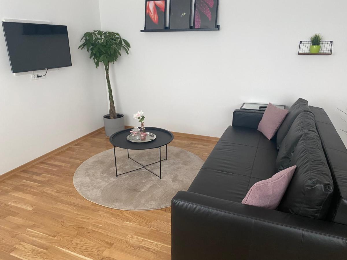 Penthouse West S Apartman Varasd Kültér fotó